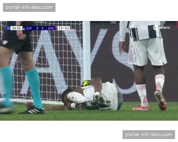 尤文图斯3-2加拉塔萨雷，加时赛连丢两球总比分5-7遗憾出局